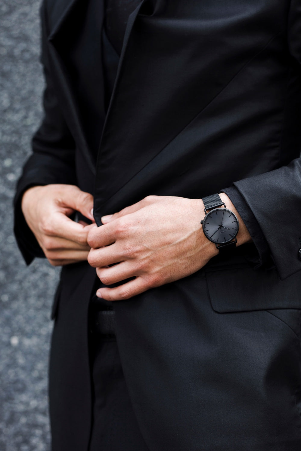 Minimalist Mens Watches by KANE® - Black Out Black Mesh™ – KANE Watches