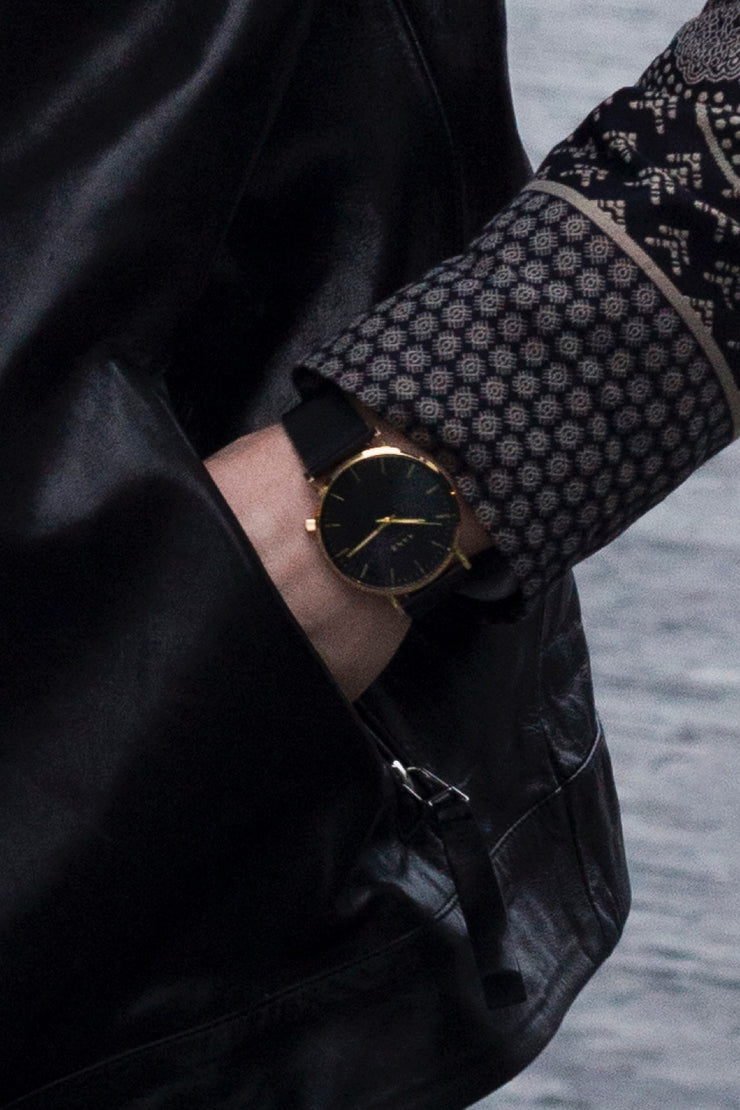 Minimalist Mens Watches by KANE® - Gold Club Black Mesh™ – KANE