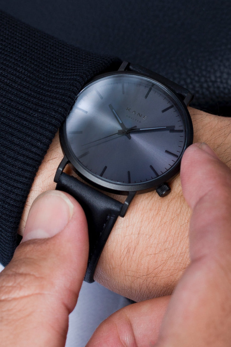 Minimalist Mens Watches by KANE® - Black Out Black Mesh™ – KANE